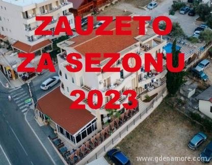 Ponta Apartmani , частни квартири в града Dobre Vode, Черна Гора - ZAUZETO SEZONA 2023